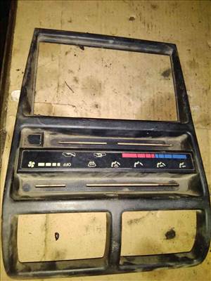 Suzuki Swift II 92-03 Középkonzol