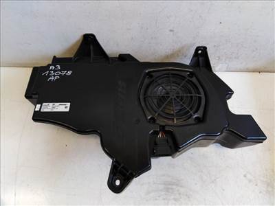Audi A3 3 ajtós (8P) jobb hátsó hangszóró csomagtérbe 8P3035382A