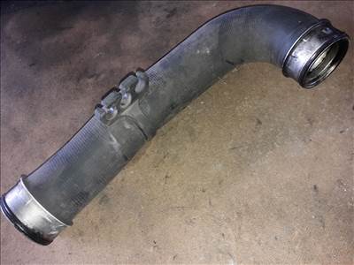 Volkswagen Passat B6 Turbócső / Intercooler Cső