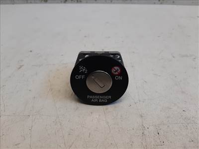 Hyundai I 40  légzsák kapcsoló