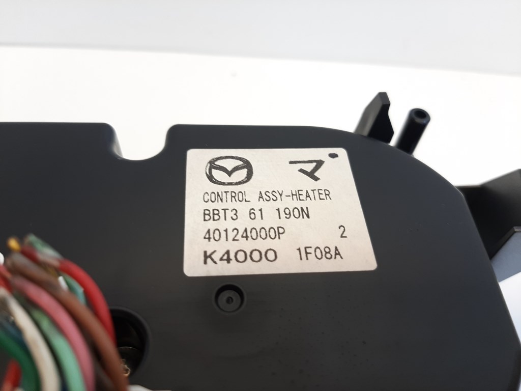 Mazda 3 (BL) fûtéskapcsoló (fûtés kapcsoló) BBT36119N 3. kép