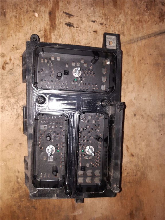 Opel Astra H Biztosítéktábla / Relé Tábla 5DK 008 668-32 2. kép