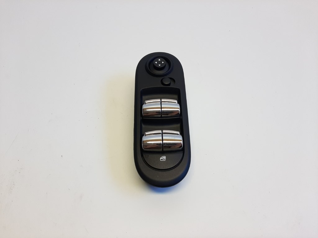 Mini cooper (F55/F56) bal elsõ ablakemelõ kapcsoló 9289623 1. kép