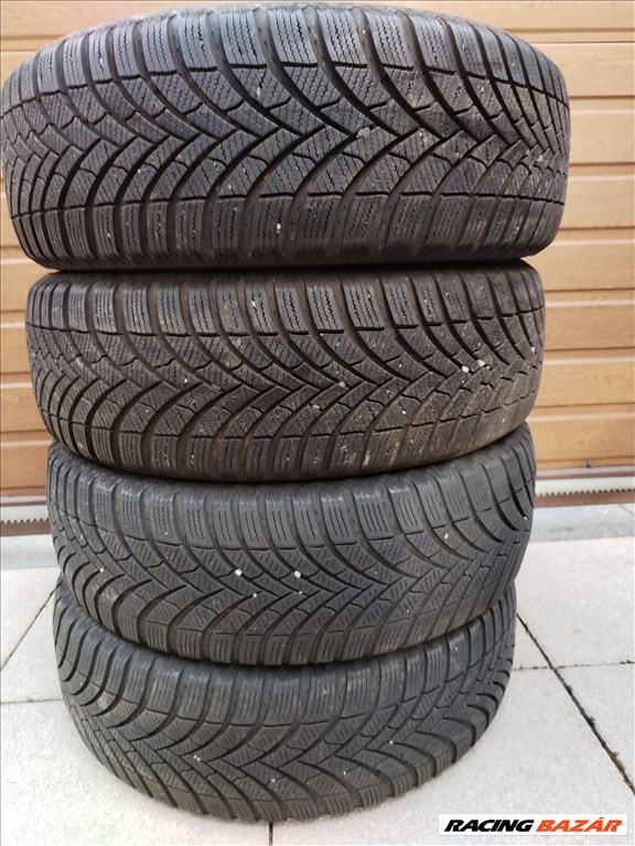  205/6016" újszerű Semperit téli gumi garnitura 1. kép