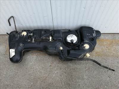 Nissan Note (E11) üzemanyag tank (üzemanyagtartály) 172011KA0A