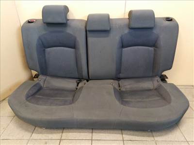 Nissan Qashqai (J10) hátsó ülés