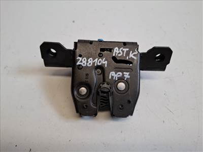 Opel Astra K kombi csomagtérajtózár (csomagtérajtó zár) 13524683