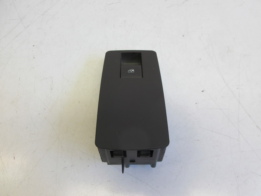 Opel Insignia jobb elsõ ablakemelõ kapcsoló 13301887 1. kép