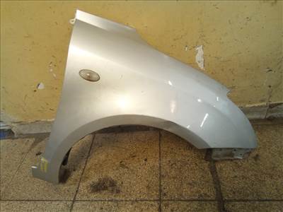 SUZUKI SWIFT 05-10 Jobb első sárvédő
