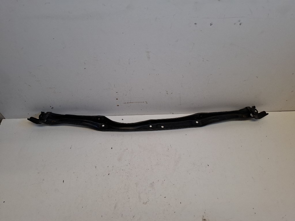 Toyota Rav 4 (XA30) elsõ felsõ lökhárító tartó 2. kép