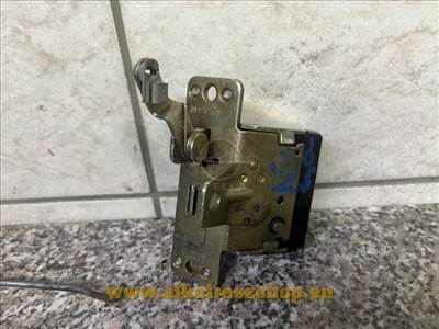 Opel Astra G 3-5 ajtós csomagtérajtó zár-- zárszerkezet - betét 09130569