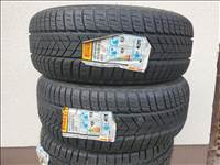 235/55 18 Pirelli Sottozero 3