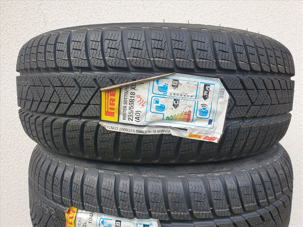  235/55 18 Pirelli Sottozero 3 2. kép