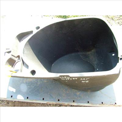 Daelim History 125 2002 Sisaktartó Helmfach helmet compartement