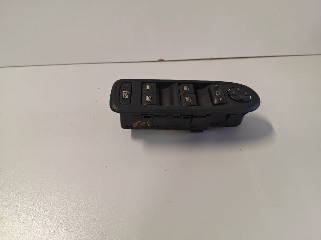 Peugeot 308 I PEUGEOT 308 Bal első Ablakemelő Kapcsoló 96631327 2. kép