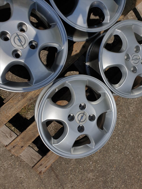 14" 4x100 Opel C Corsa 3. kép