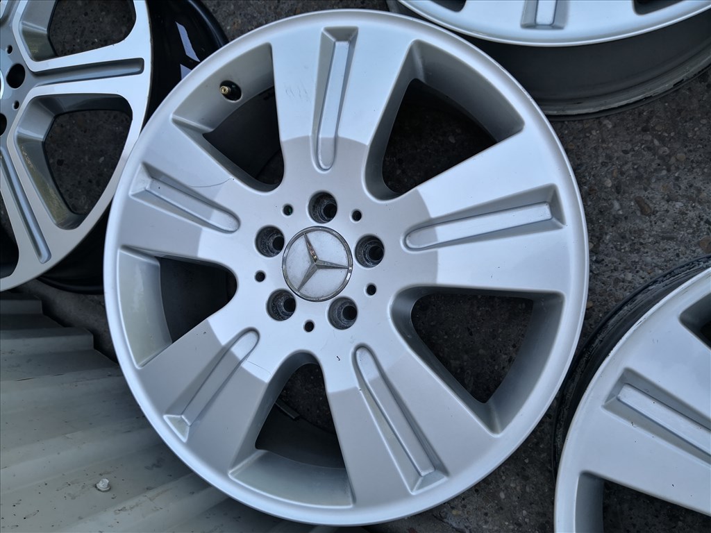 5x112 18 Gyári Merci alufelni 117000ft a 4db INGYENPOSTA/84/ 1. kép