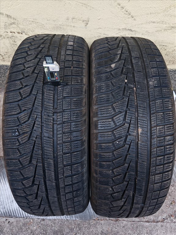  235/6018" újszerű Hankook téli gumi gumi 2. kép