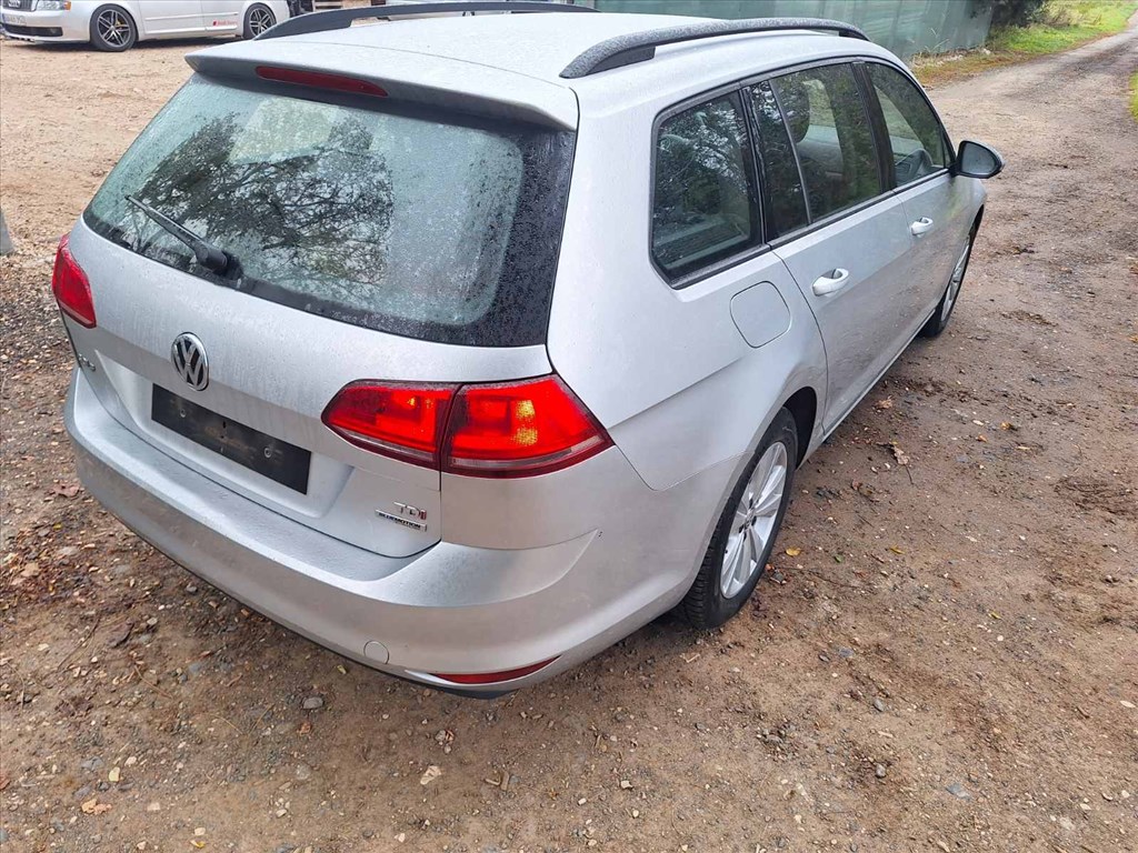 Volkswagen Golf VII CLH MWW LA7W (A7 Typ 5G) bontott alkatrészei 4. kép