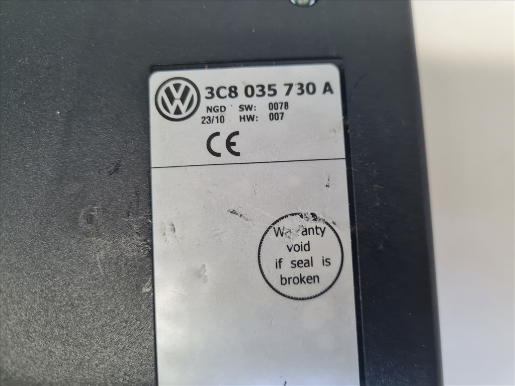 Volkswagen Golf VI bluetooth elektronika (25047) 3C8 035 730 A 3c8035730a 2. kép