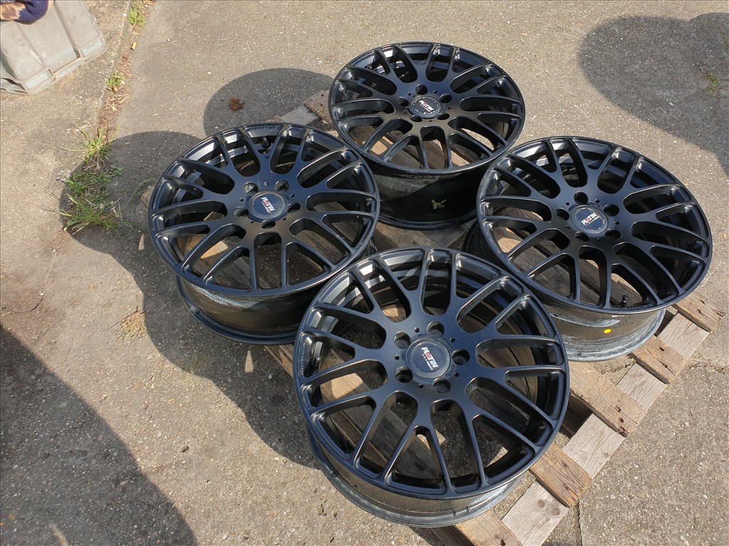 17" 5x112 Platin 5. kép