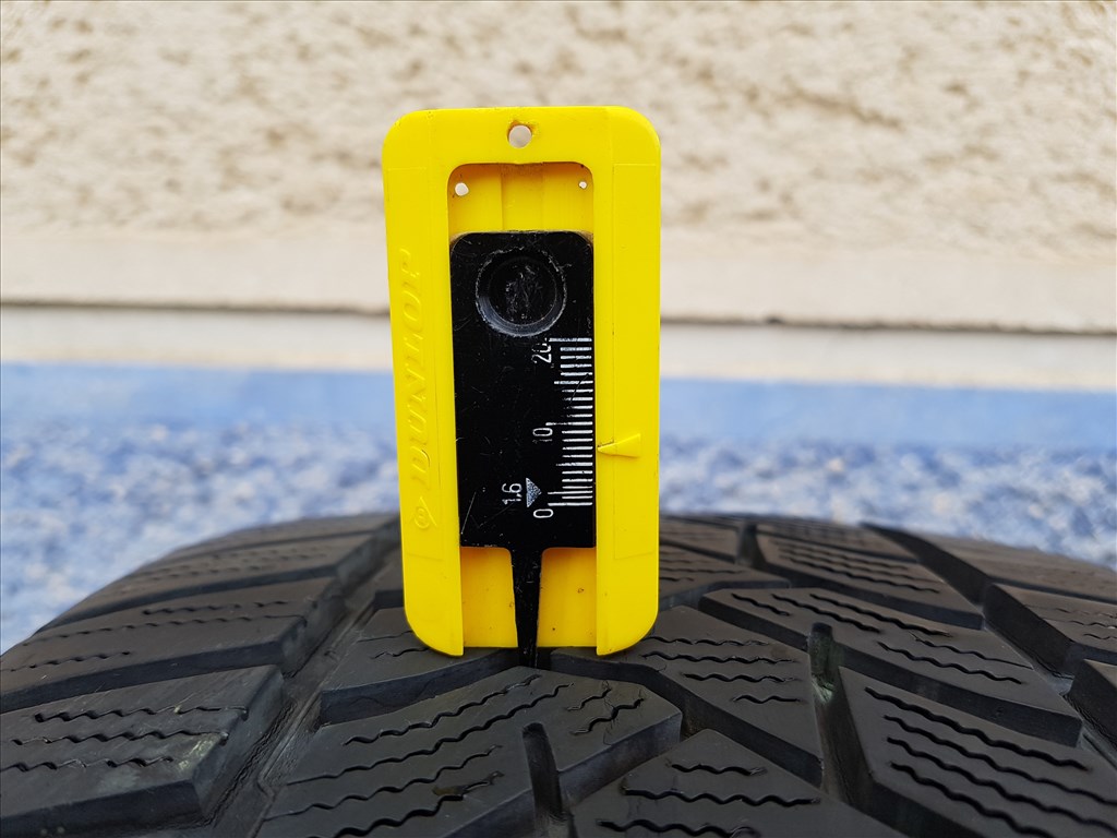  225/45 R17  Dunlop Winter Sport 5 téli gumi 4. kép