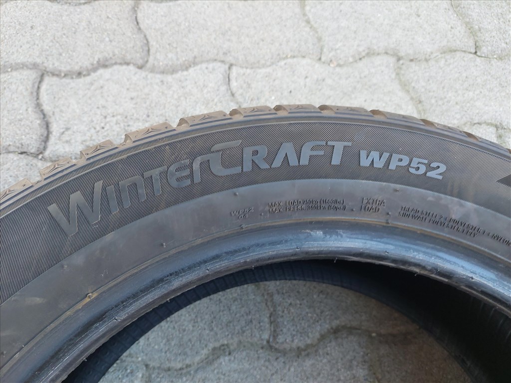  215/55 R17" újszerű Kumho téli gumi gumi 2. kép