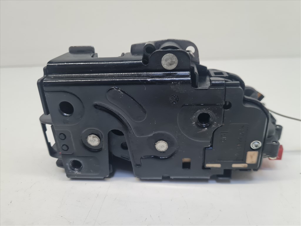 Volkswagen Golf VI kombi bal hátsó ajtózár (25314) 7l083915d 4. kép