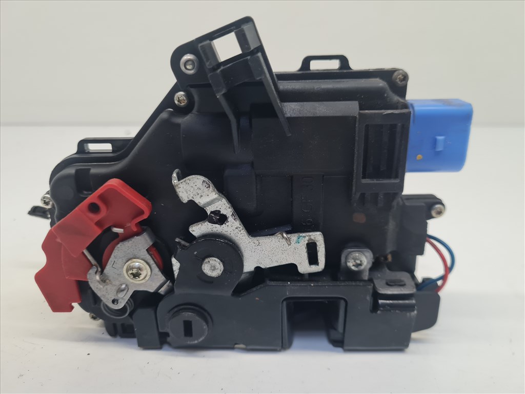 Volkswagen Golf VI kombi bal hátsó ajtózár (25314) 7l083915d 8. kép