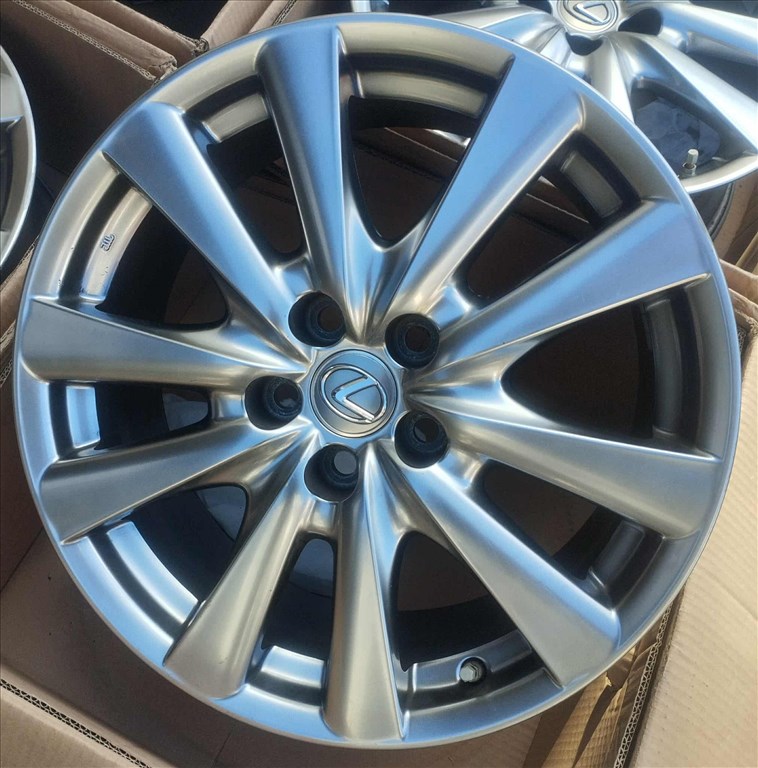 5x114,3 18 Lexus Toyota gyári alufelni r18 " TPMS 1. kép