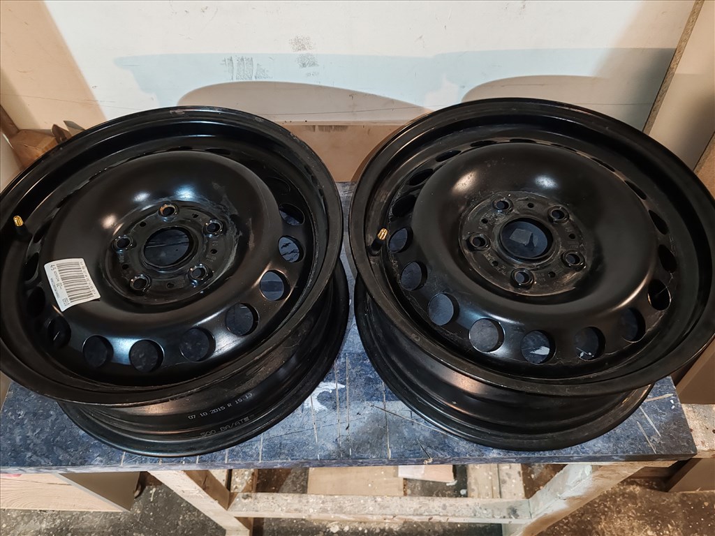  5x112 lyukosztású 6JJ 15" új Wolfrace lemezfelni 2. kép