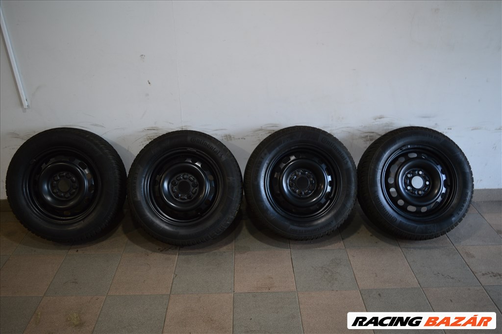  5x114.3 lyukosztású 15"lemezfelni, 195/65 újszerű Continental téli gumi  1. kép