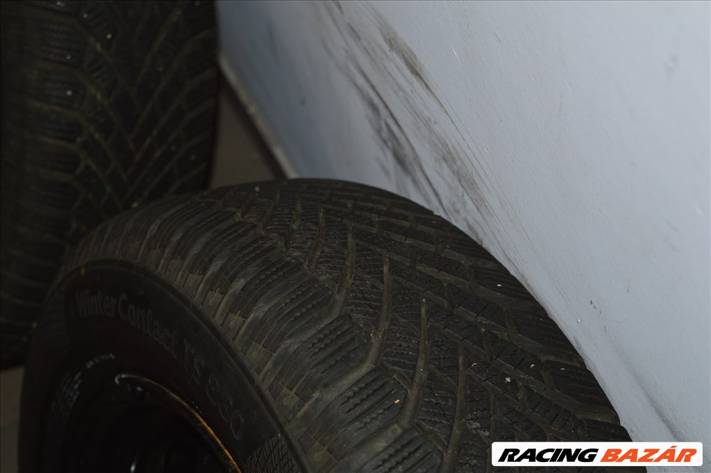  5x114.3 lyukosztású 15"lemezfelni, 195/65 újszerű Continental téli gumi  5. kép