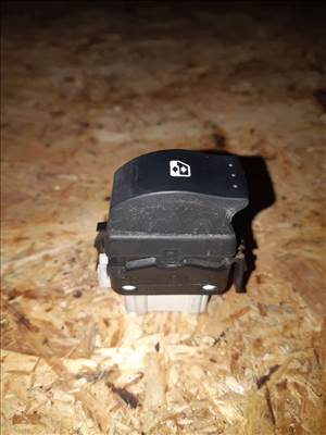 Renault Clio II Ablakemelő Kapcsoló