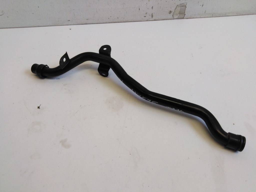 Audi A4 (8E B7) vízhûtõ csõ (vízcsõ) 06E121065G 1. kép