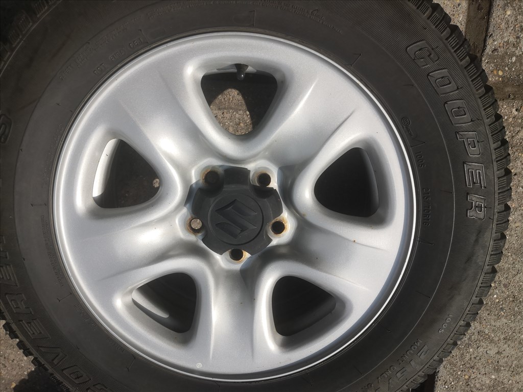Suzuki Vitara Toyota Rav4 16-os acélfelnik 5x114.3 2. kép