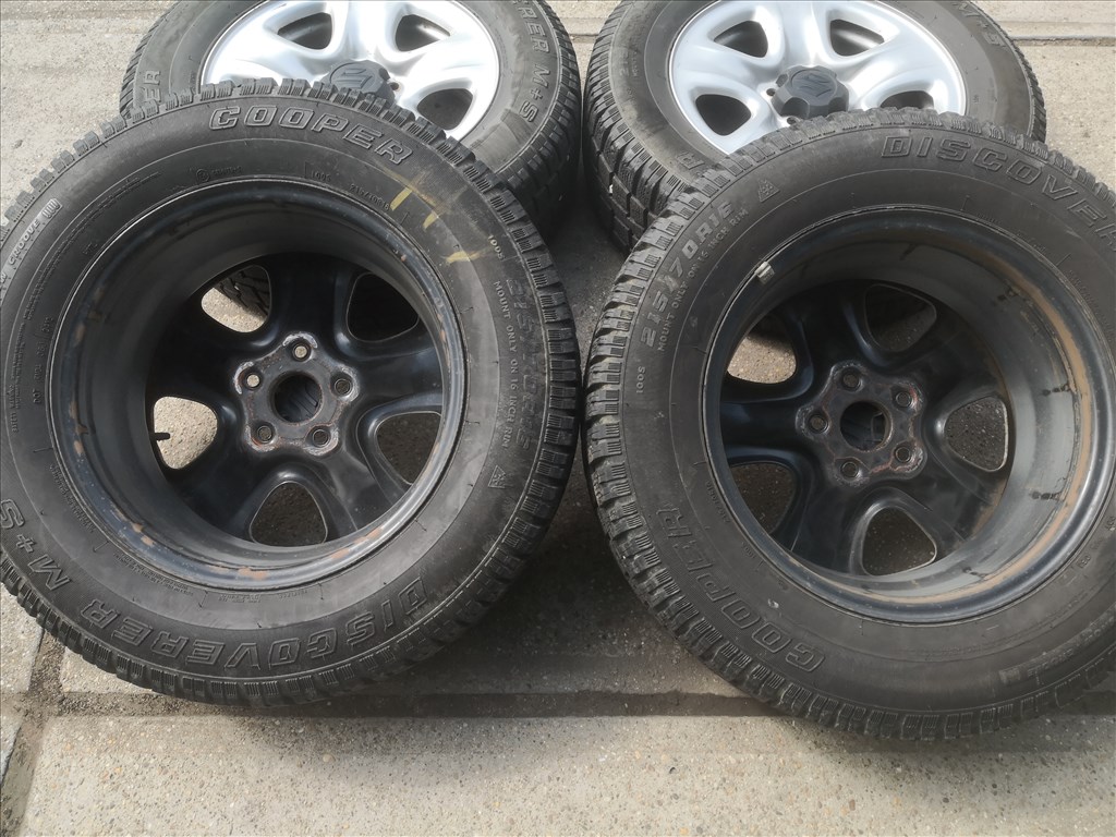 Suzuki Vitara Toyota Rav4 16-os acélfelnik 5x114.3 7. kép