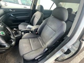 SKODA SUPERB I (3U4) Jobb első Ablakemelő Kapcsoló 2. kép