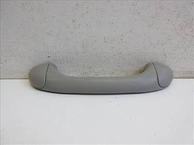 Mazda B 2500 jobb első kapaszkodó