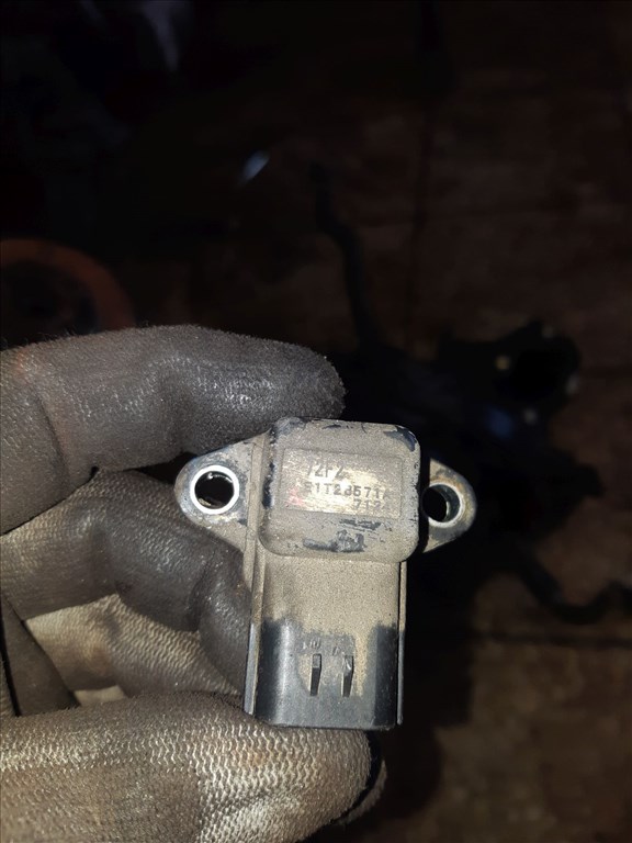 Suzuki Swift III 04-10 Map Szenzor E1T26571A 2. kép