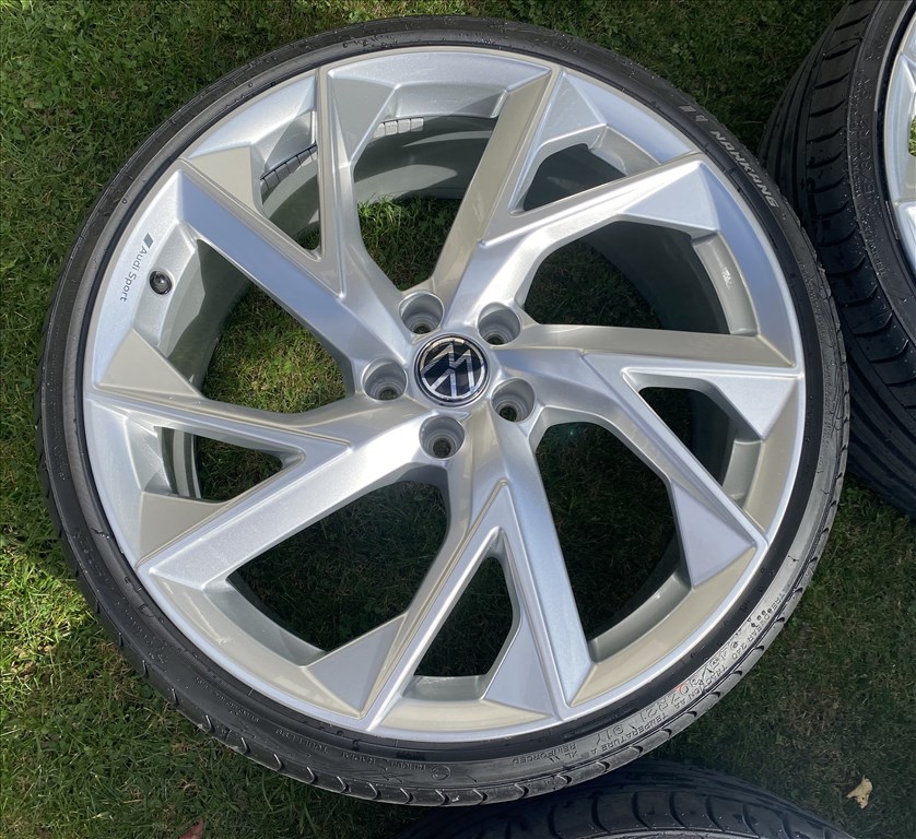 Gyári 21” rs szett - vw arteon, passat stb stb 3. kép
