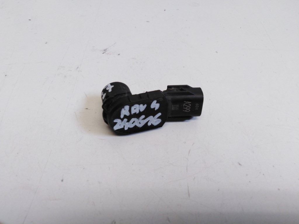 Toyota Rav 4 (XA40) hátsó PDC 1210048960 2. kép