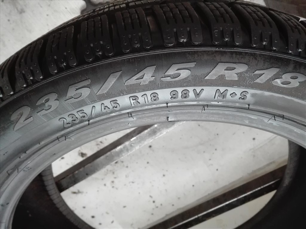 235/45R18 ÚJ Pirelli téli gumi 2db 235/45 r18 7. kép