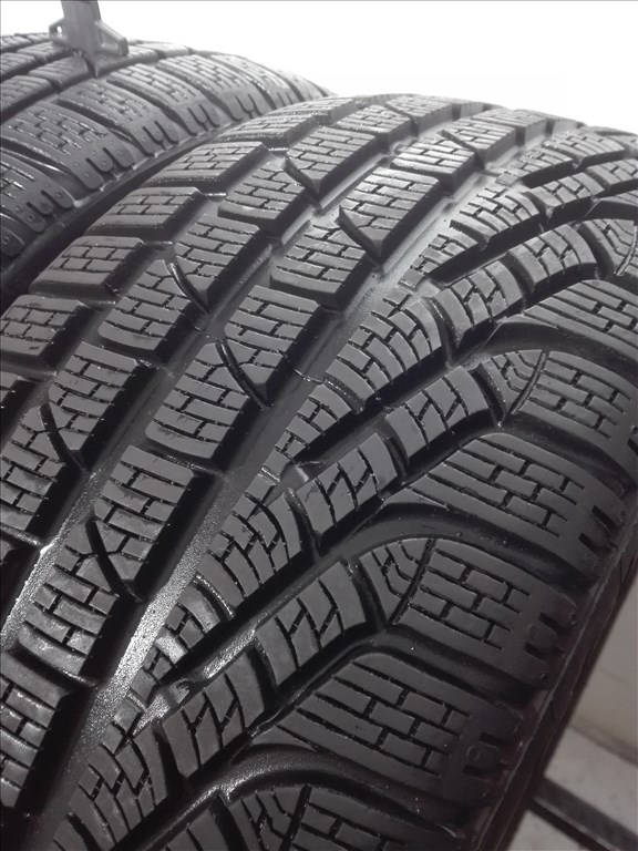 235/45R18 ÚJ Pirelli téli gumi 2db 235/45 r18 3. kép