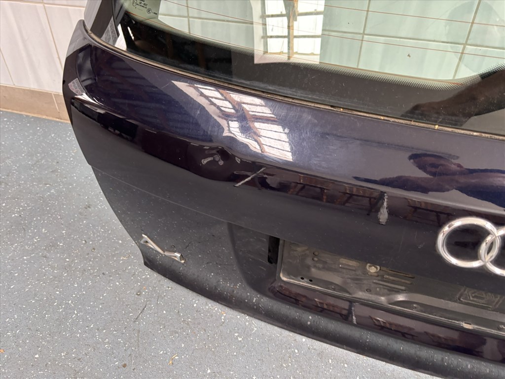 Audi A4 (B6/B7) B6/B7 csomagtér ajtó (kombi) A4 B6 3. kép