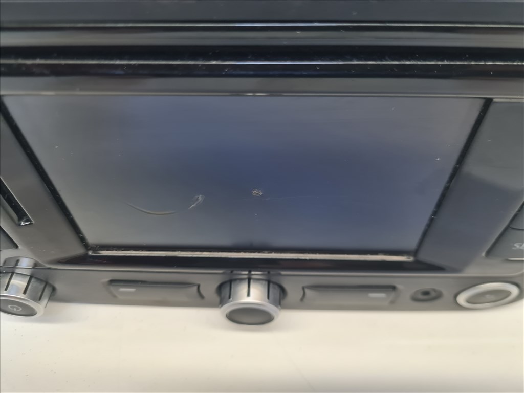 Volkswagen Golf VI RNS 310 rádió (24629) 3c0035270b 4. kép