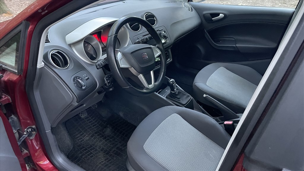 Eladó Seat Ibiza 1.4 16V ST (1390 cm³, 86 PS) 6. kép