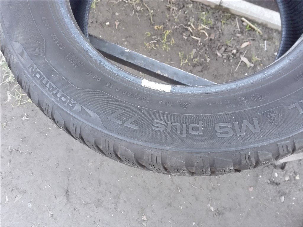 205/60R16 Uniroyal téli gumi 2db 205/60 r16 5. kép