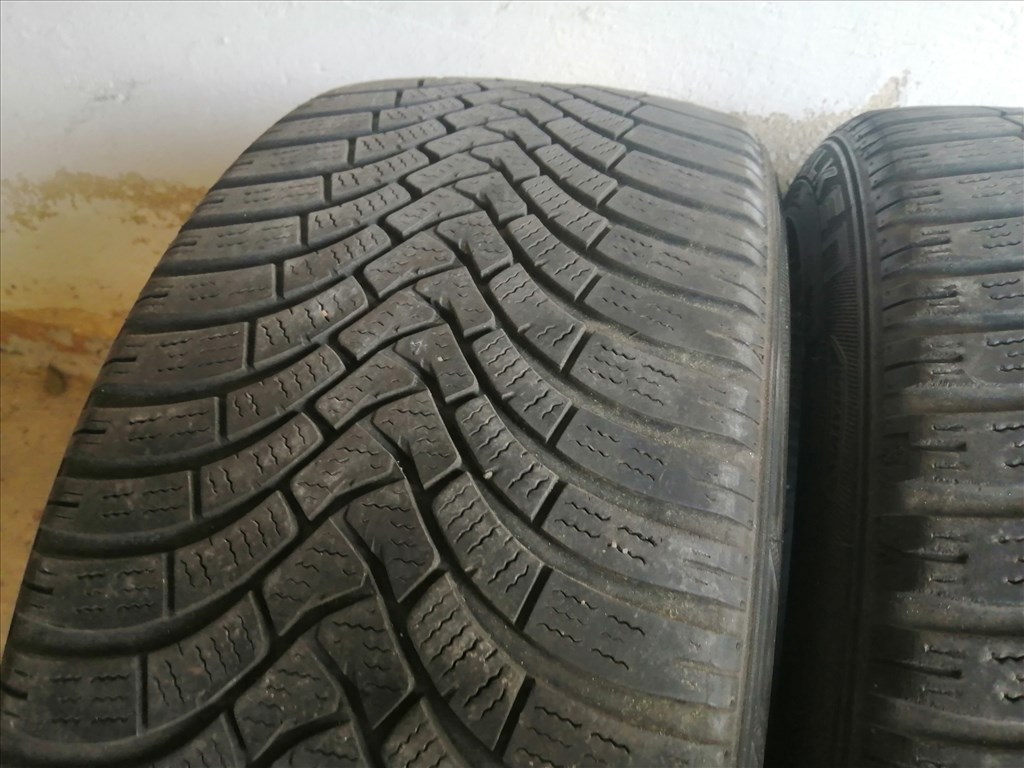  4db 255/4020" használt Falken téli gumi 255/40R20 20 255/40 R20 Audi A6 Q5 Q7 Tesla 17. kép