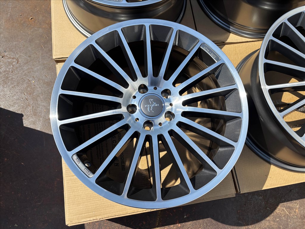 Keskin KT15 19" 5x112 bicolor ÚJ alufelni 19 coll Mercedes VW Audi 1. kép